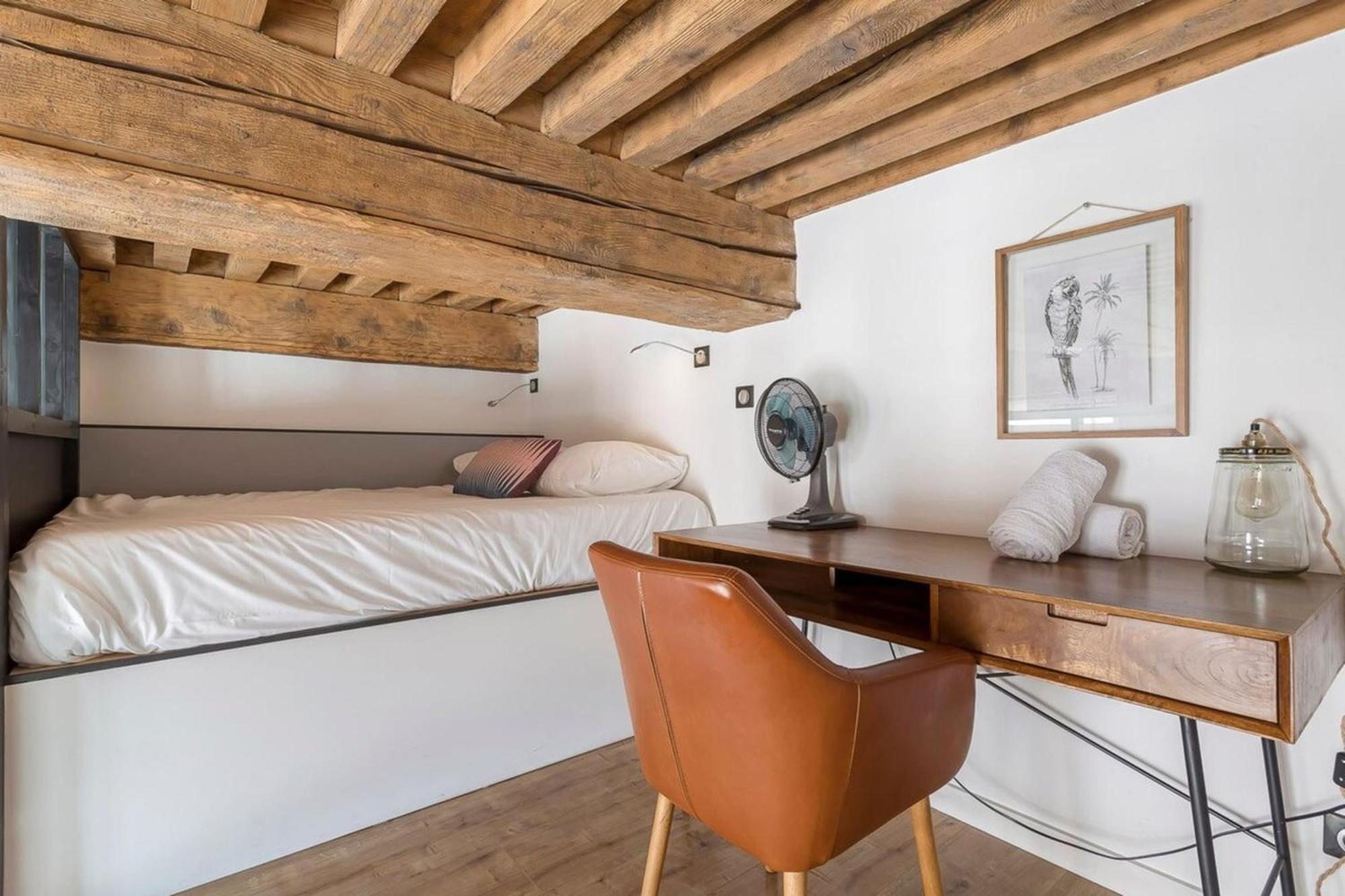 Suite Burdeau - T2 Bis calme et lumineux dans l'hypercentre Lyon Extérieur photo